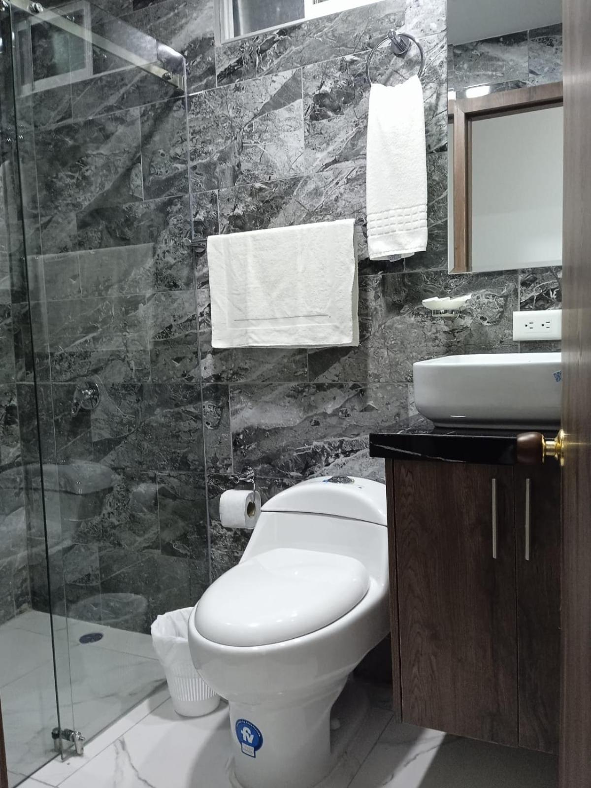 Suites+Arte กีโต ภายนอก รูปภาพ